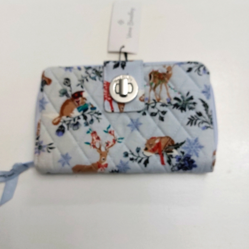 Vera Bradley Turnlock Wallet Merry Mischief Snow Day NWT